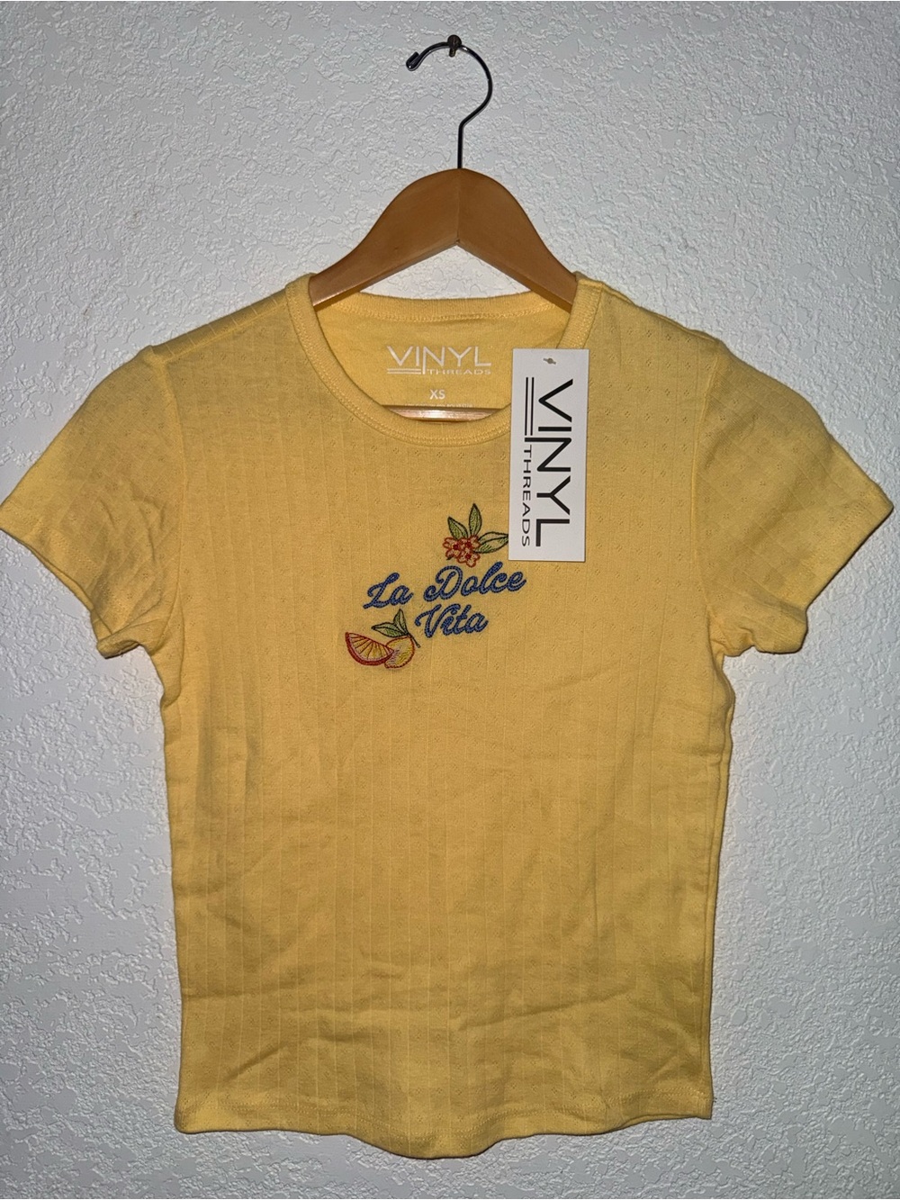 VINYL Ribbed Short-Sleeve Tee in Yellow with 'La Dolce Vita' Embroidery
